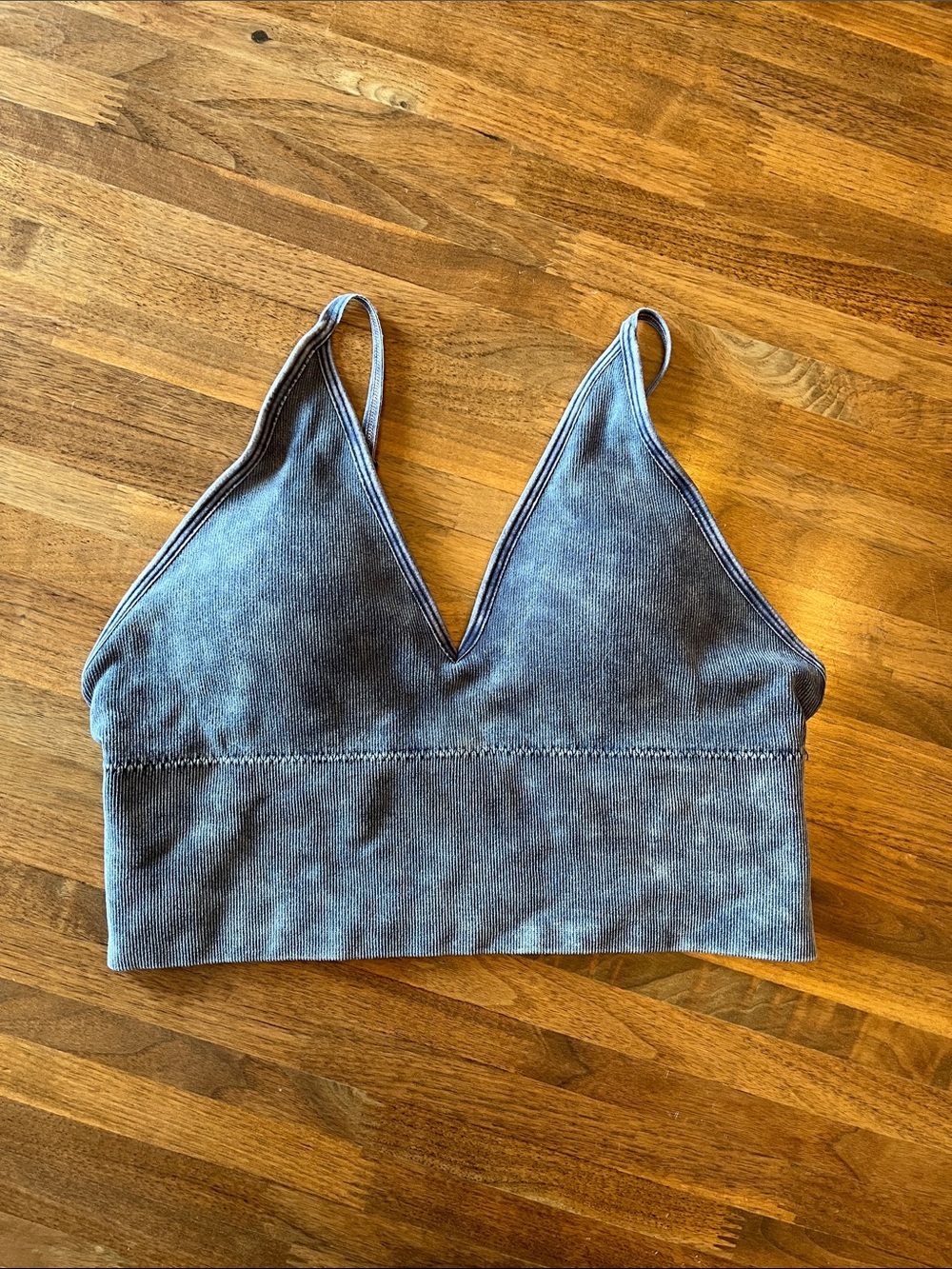 Ribbed V-Neck Seamless Bralette in Washed Blue